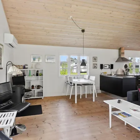 Annelouise - 180m To The Fjord By Interhome Vakantiehuis Storvorde